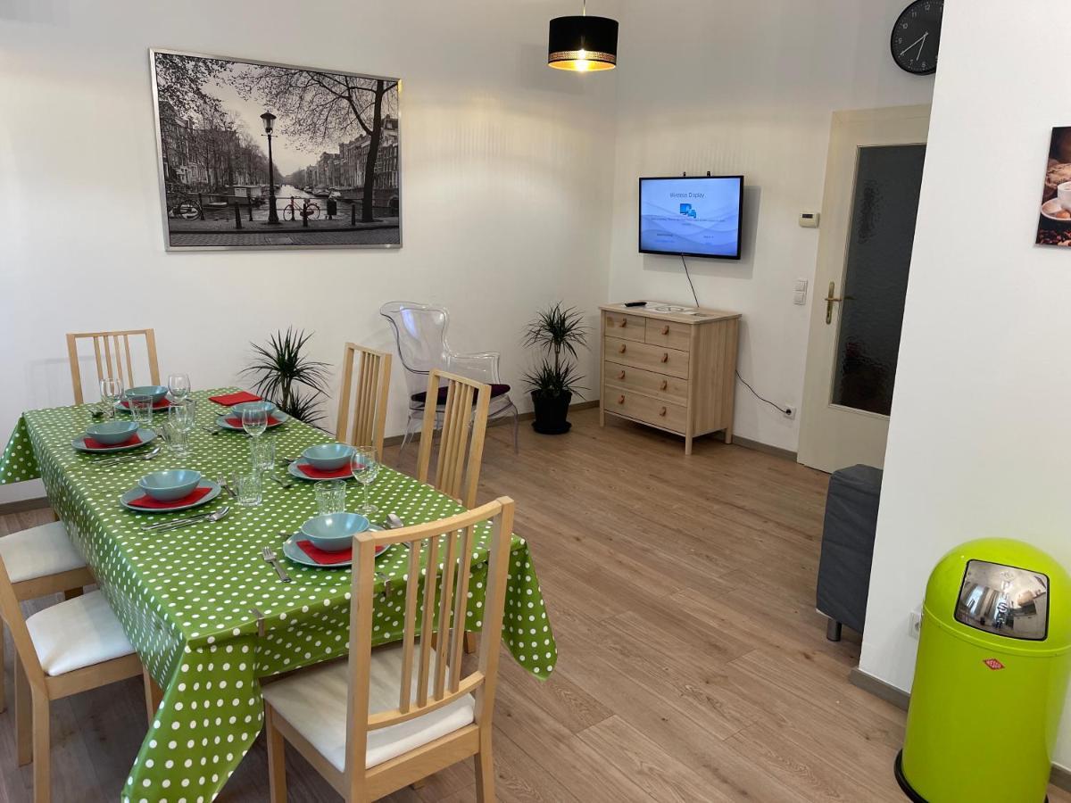 Gesamte Unterkunft Fuer 6 Personen Bécs Kültér fotó